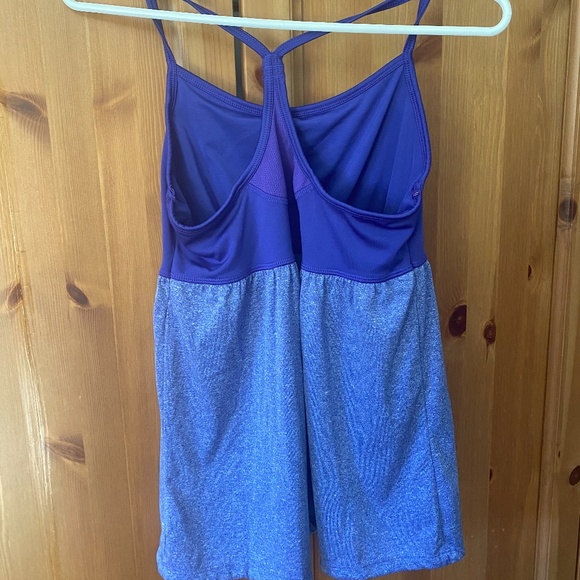 Champion sports tank top - Picture 2 of 2